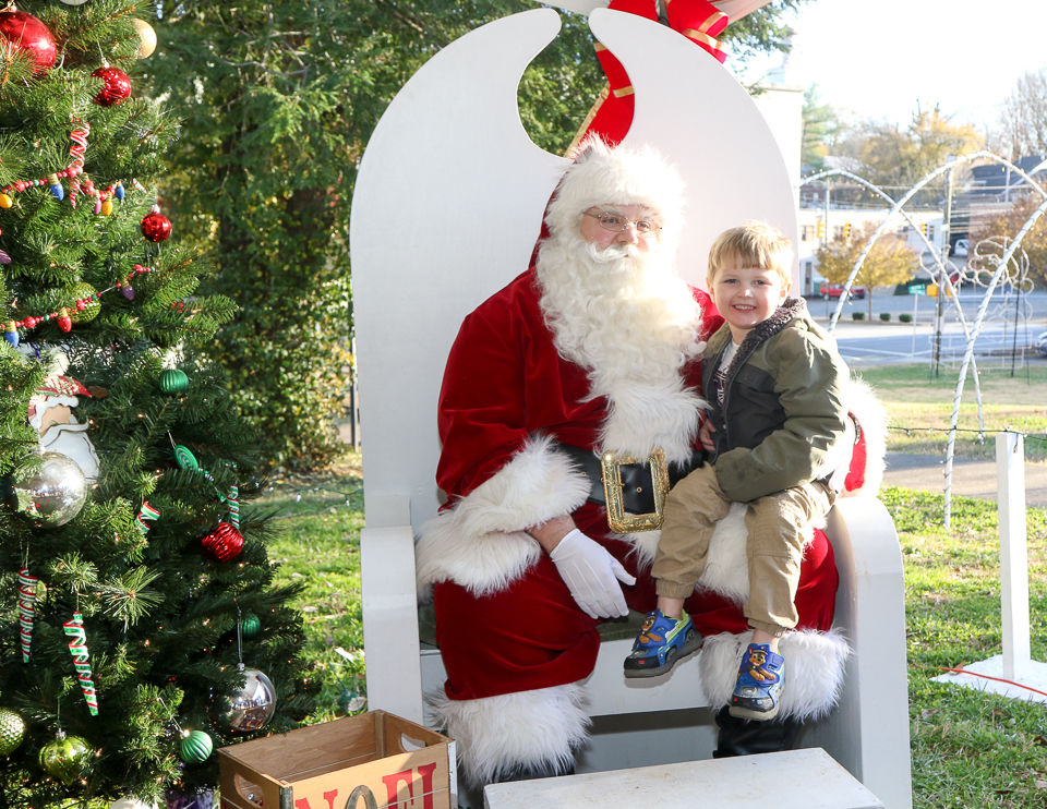 Winter Carnival _ Santa 11-24-19-8506.JPG